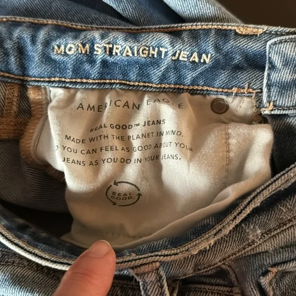 American Eagle Mom Straight Jeans 00 Short Stretch Distressed Denim - Picture 5 of 13